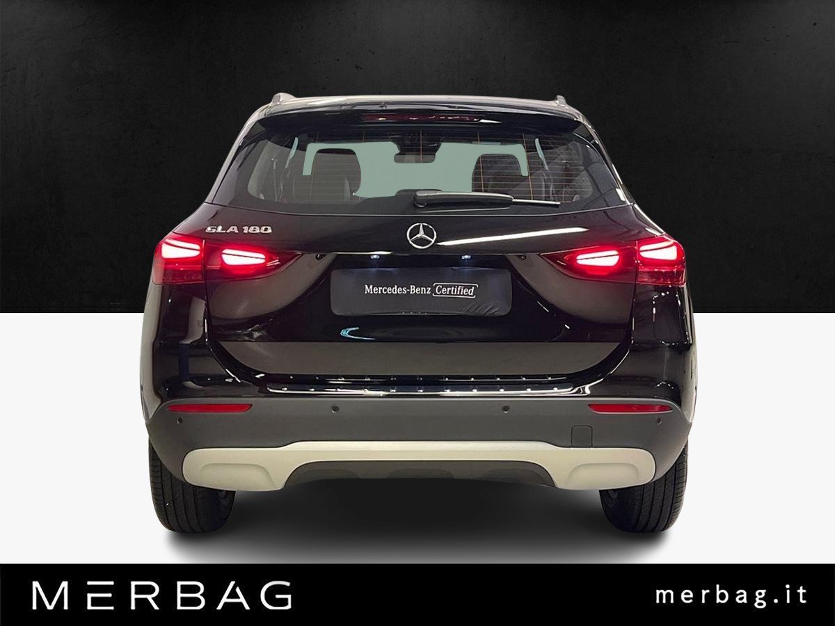 GLA 180 Advanced auto - Certified