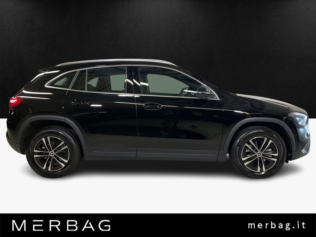 GLA 180 Advanced auto - Certified