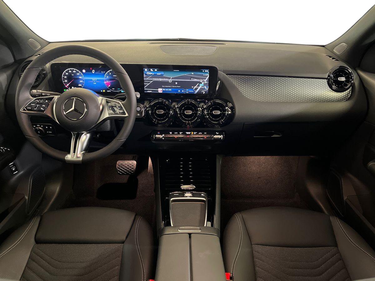 GLA 180 Advanced auto - Certified
