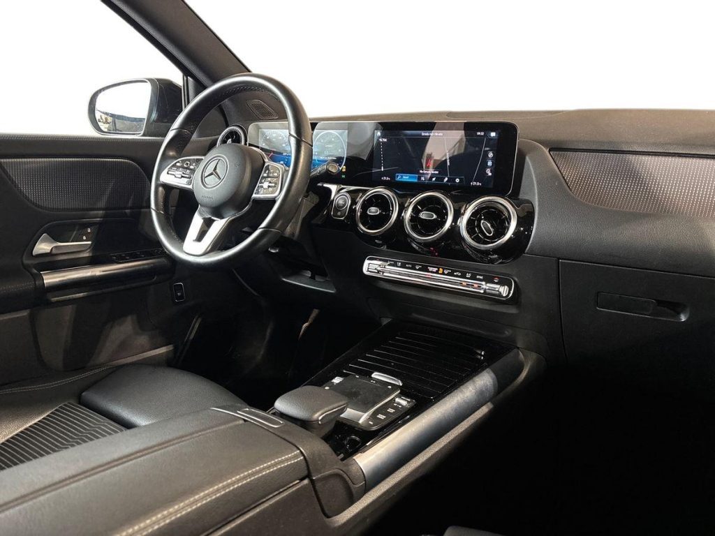 GLA 180 d Sport auto - Certified