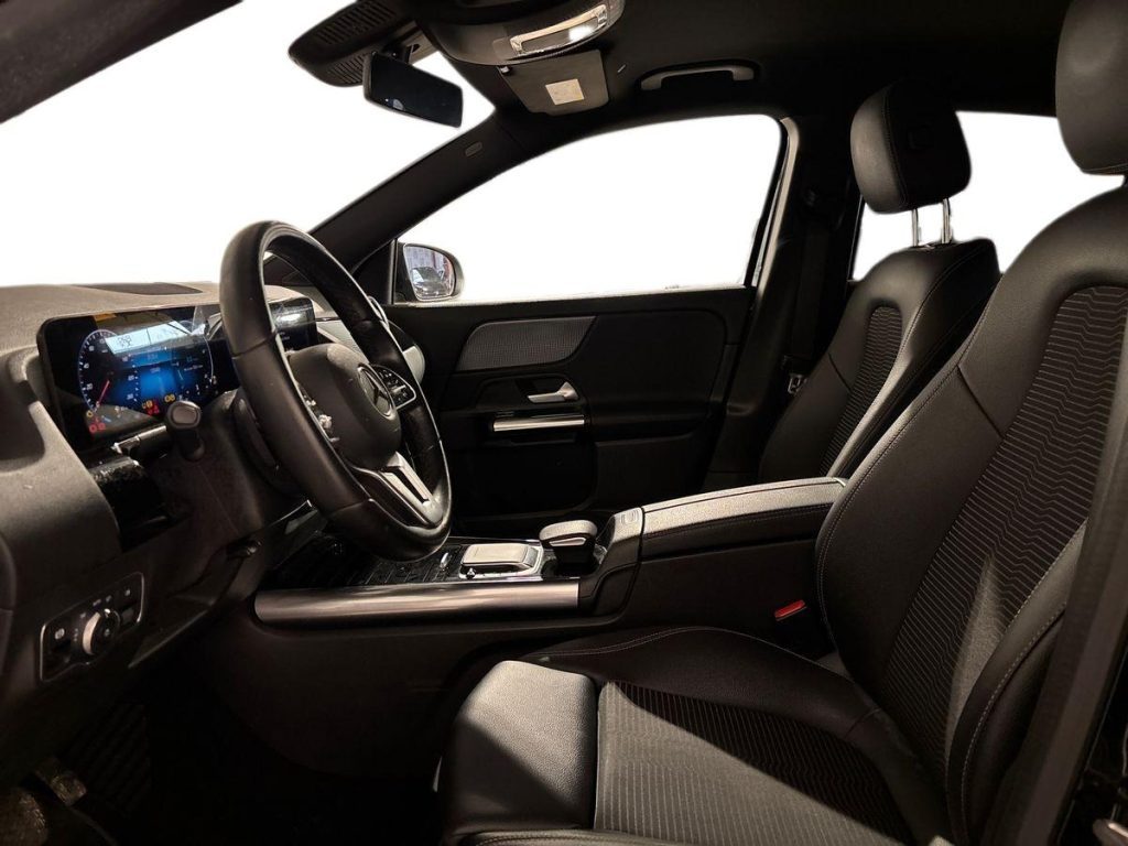 GLA 180 d Sport auto - Certified