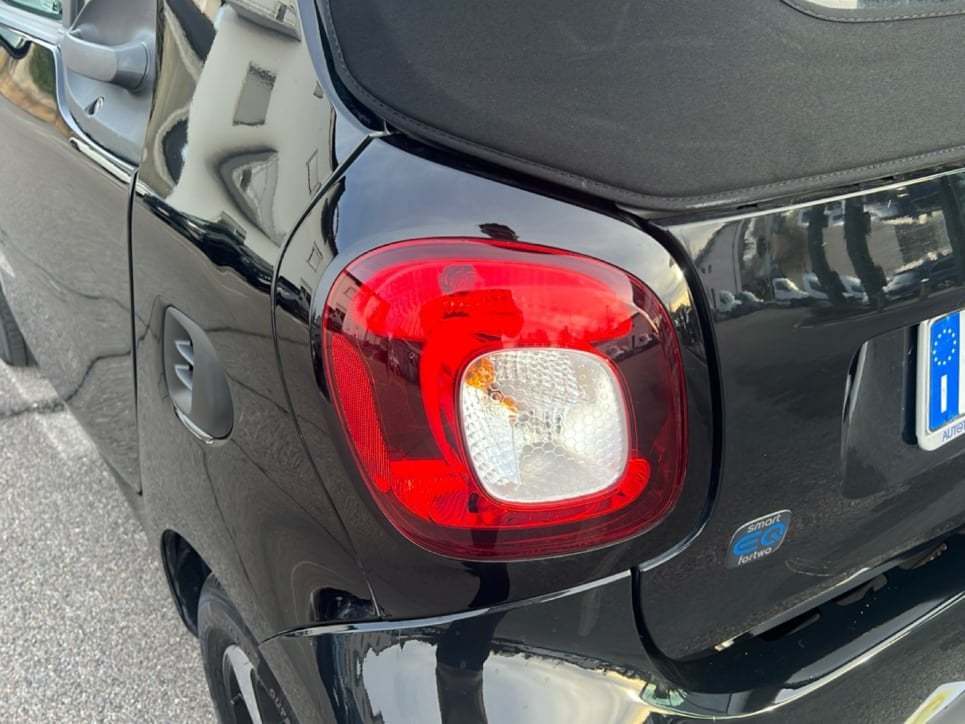 Fortwo Cabrio eq Passion 4,6kW - Certified