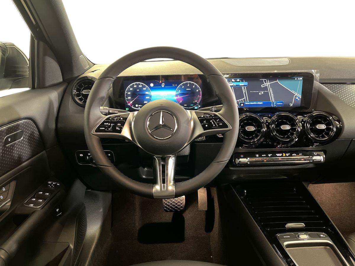 GLA 180 Advanced auto - Certified