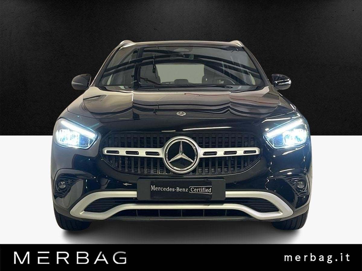 GLA 180 Advanced auto - Certified