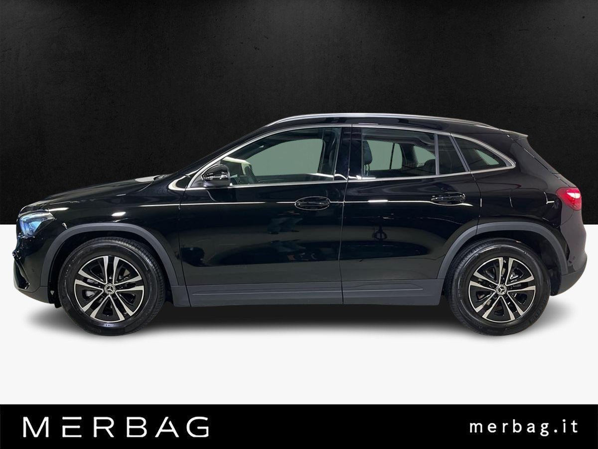 GLA 180 Advanced auto - Certified