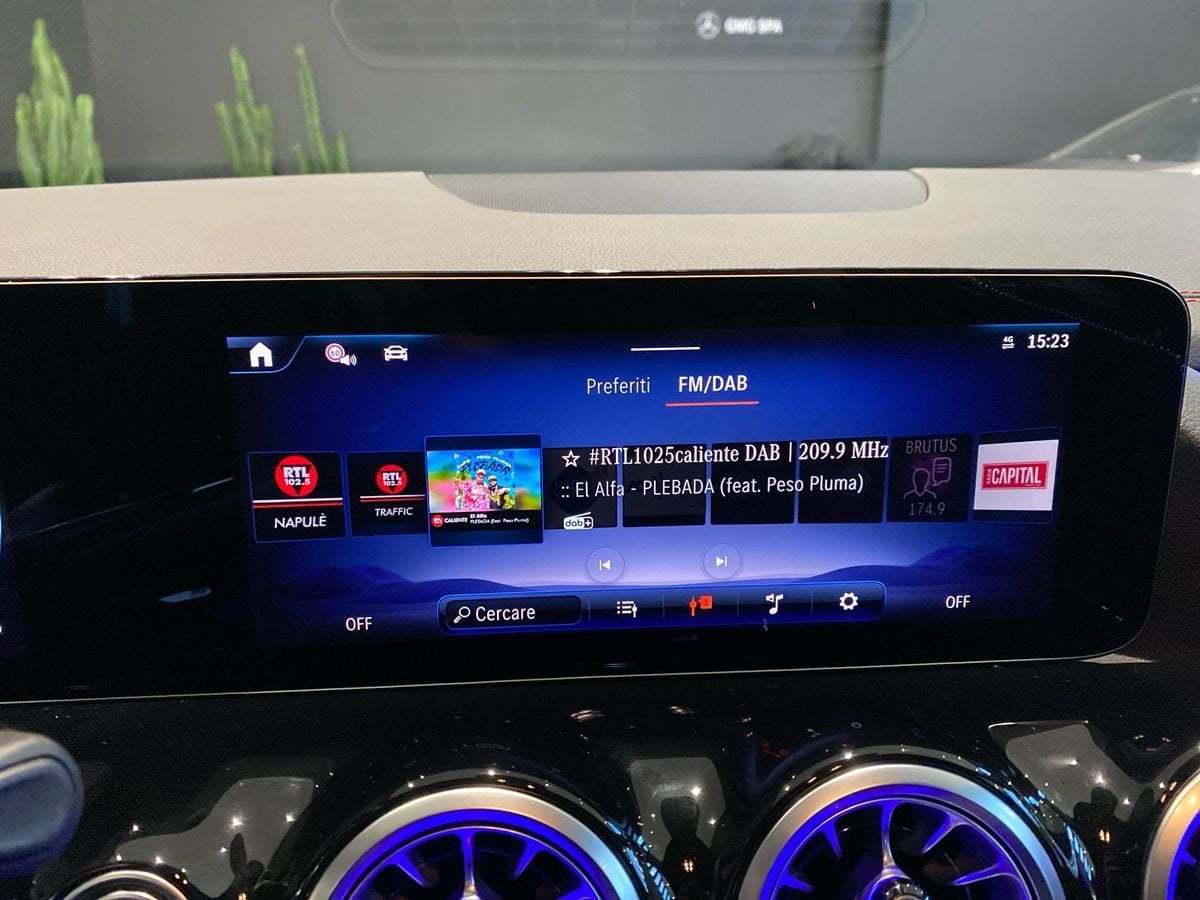 EQA 300 AMG Line Advanced 4matic - Certified