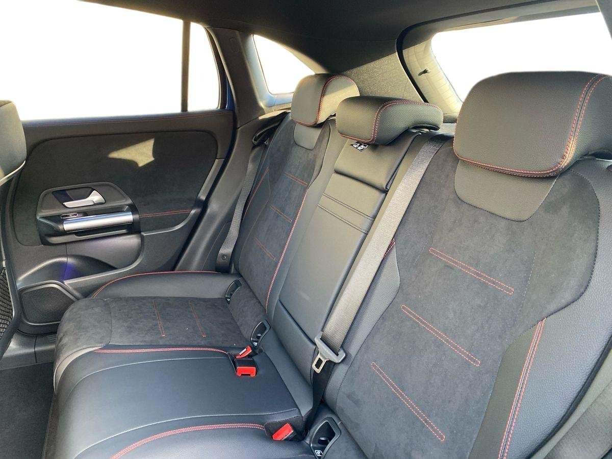 EQA 300 AMG Line Advanced 4matic - Certified