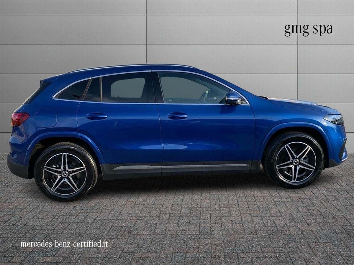 EQA 300 AMG Line Advanced 4matic - Certified