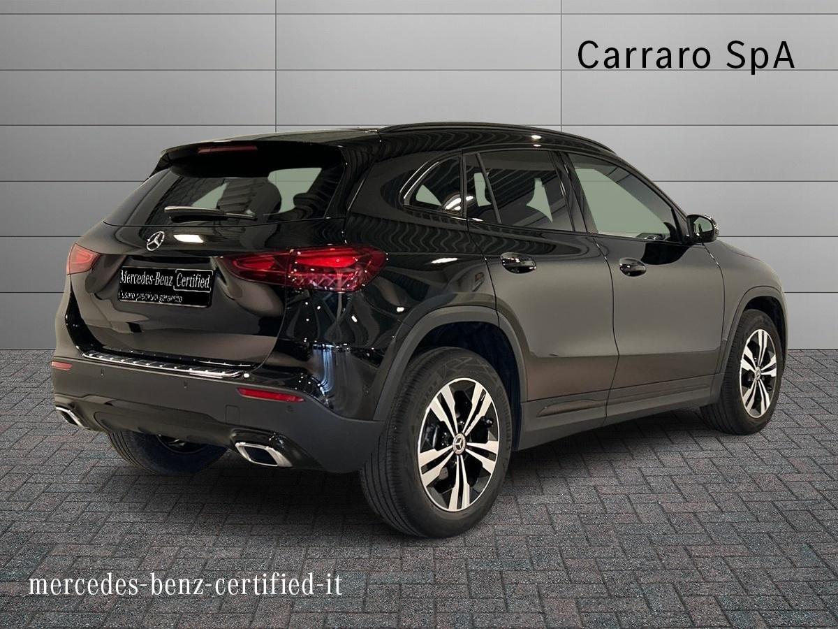 GLA 180 Progressive Advanced auto - Certified