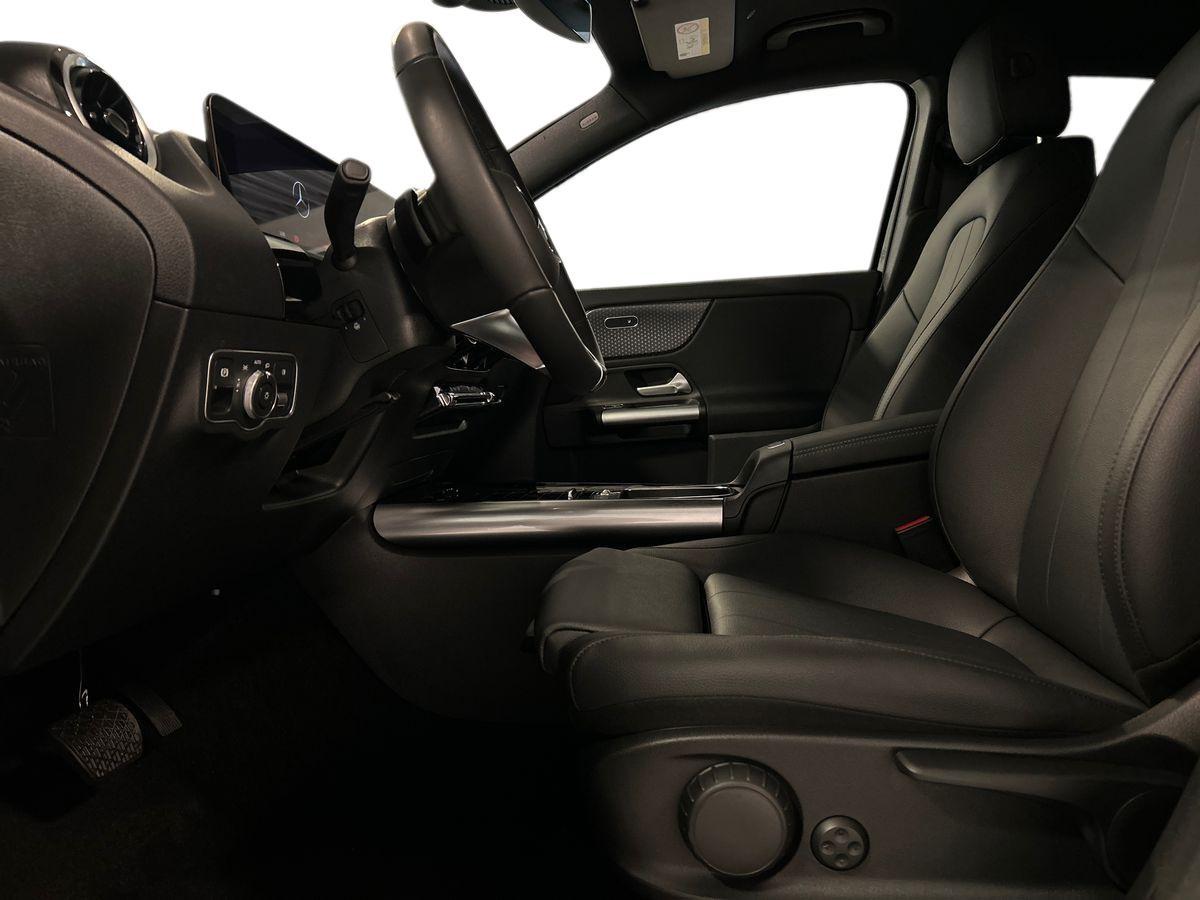 GLA 180 Progressive Advanced auto - Certified