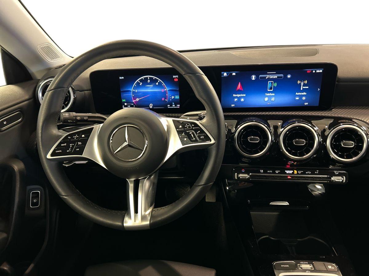 CLA Shooting Brake 180 d Advanced auto - Certified