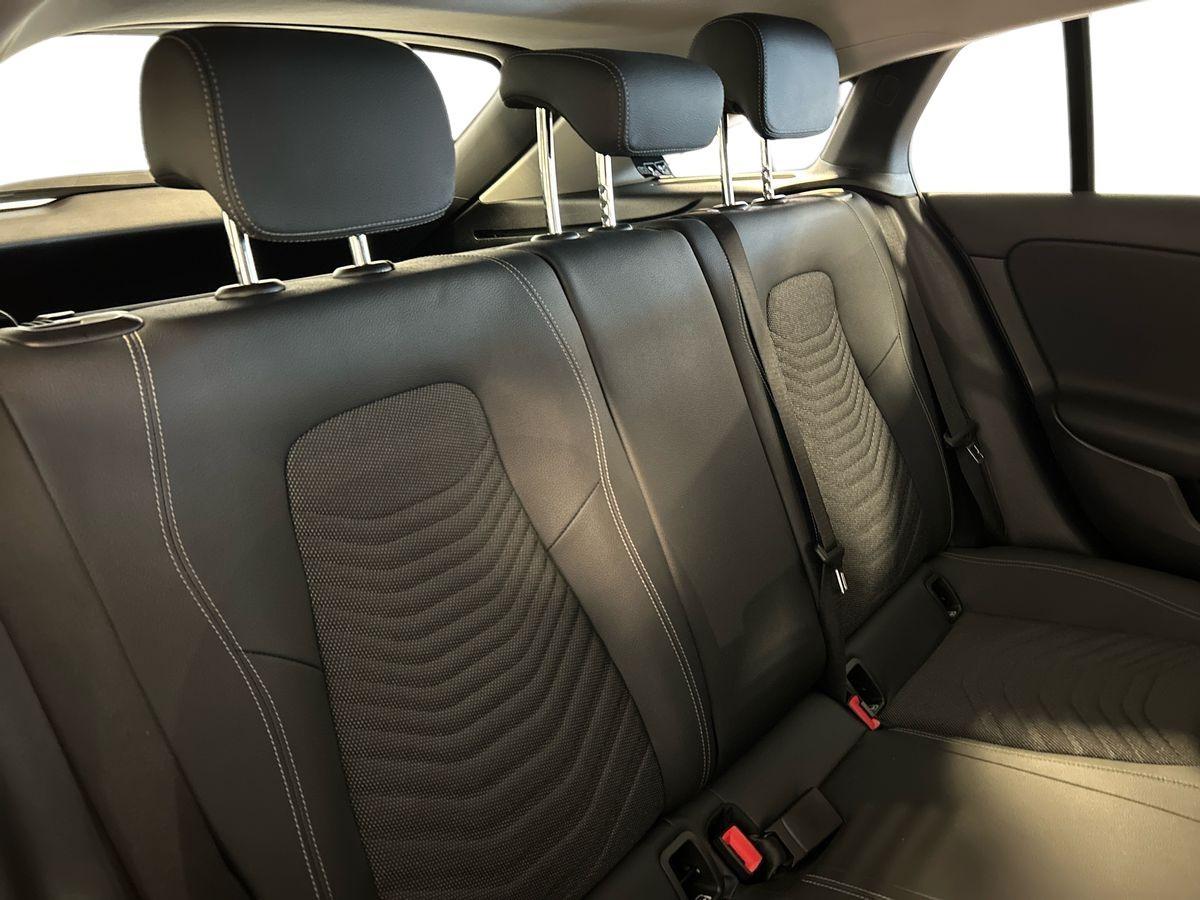 CLA Shooting Brake 180 d Advanced auto - Certified
