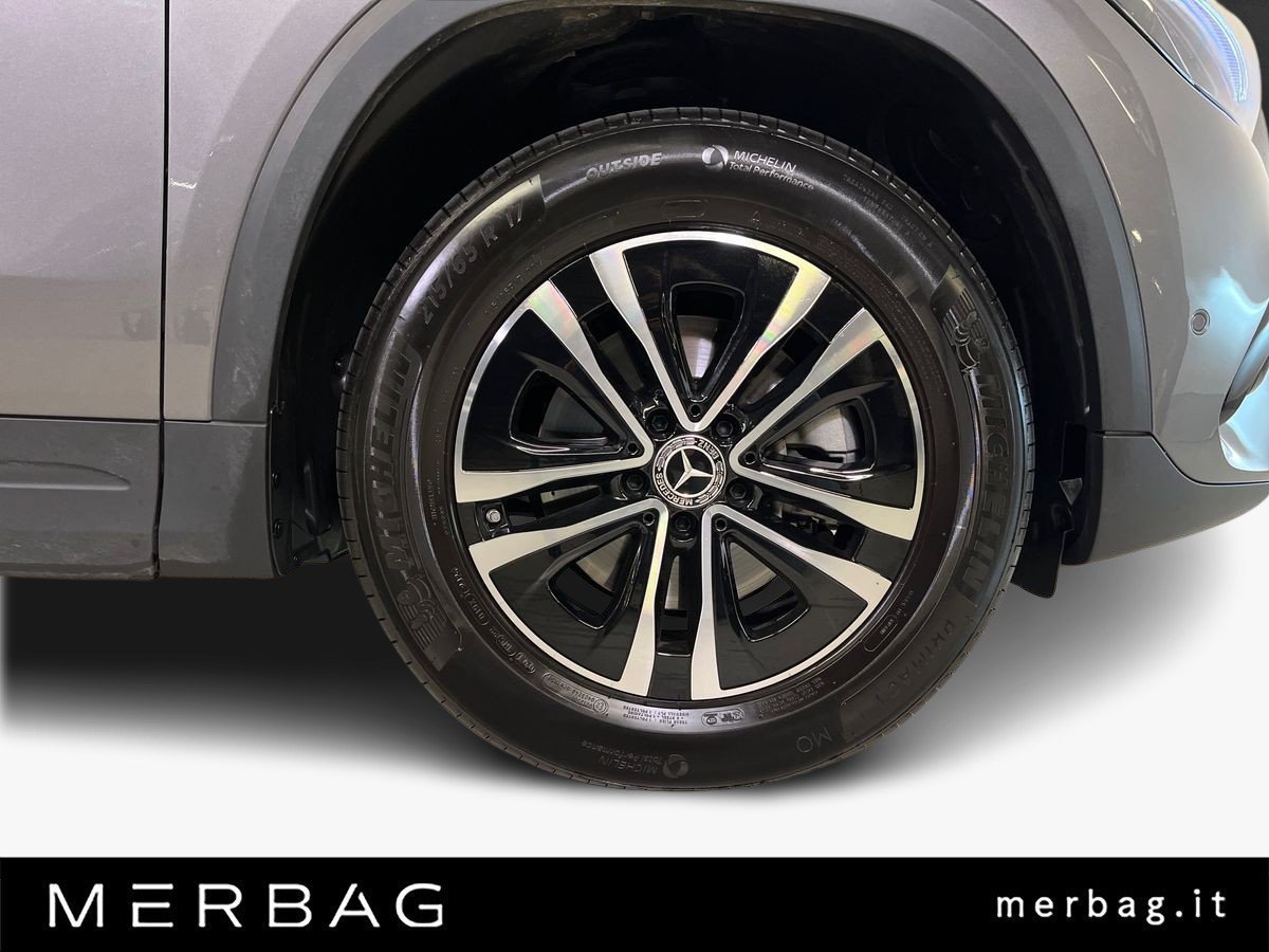 GLA 180 Advanced auto - Certified