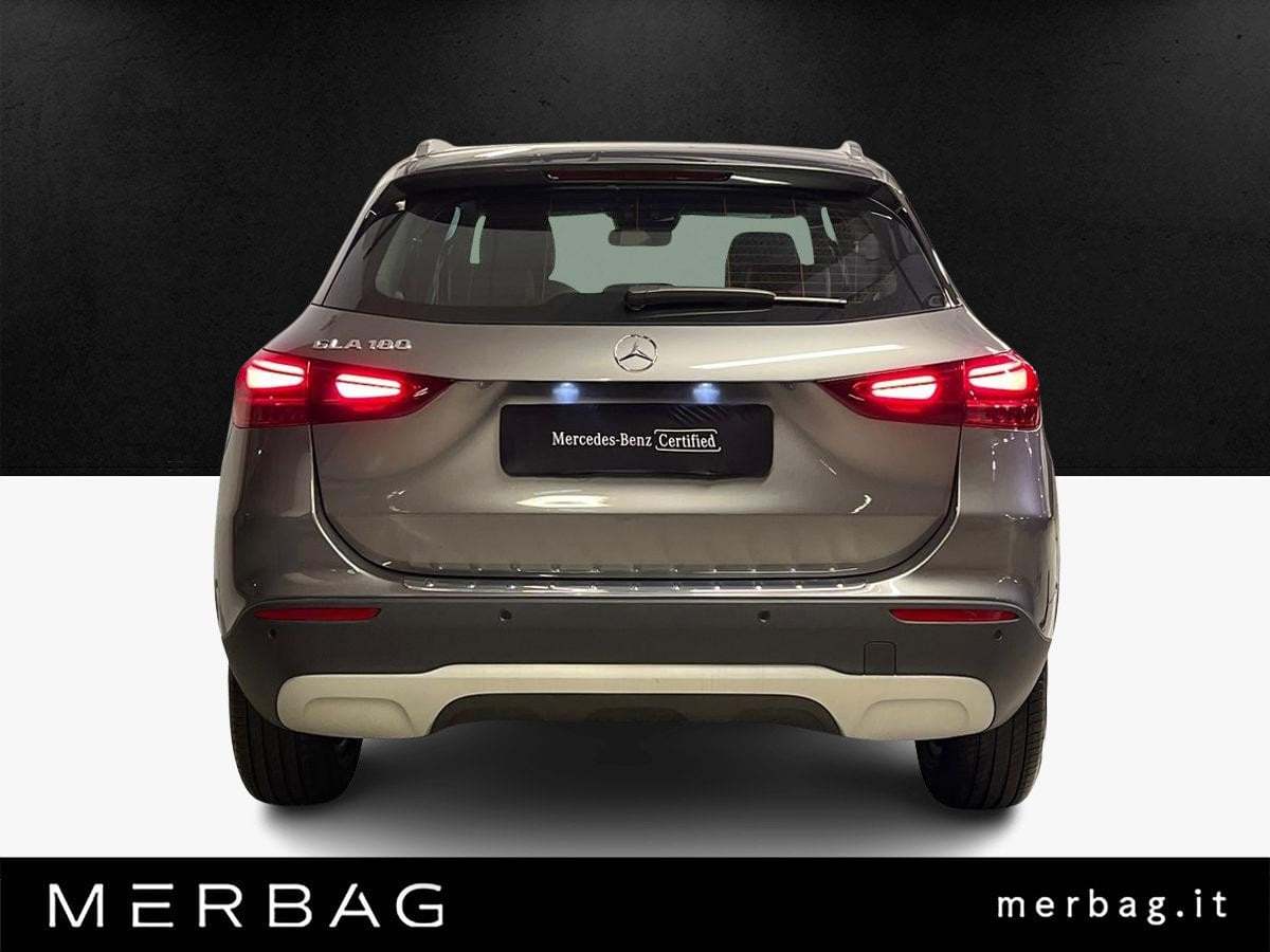 GLA 180 Advanced auto - Certified