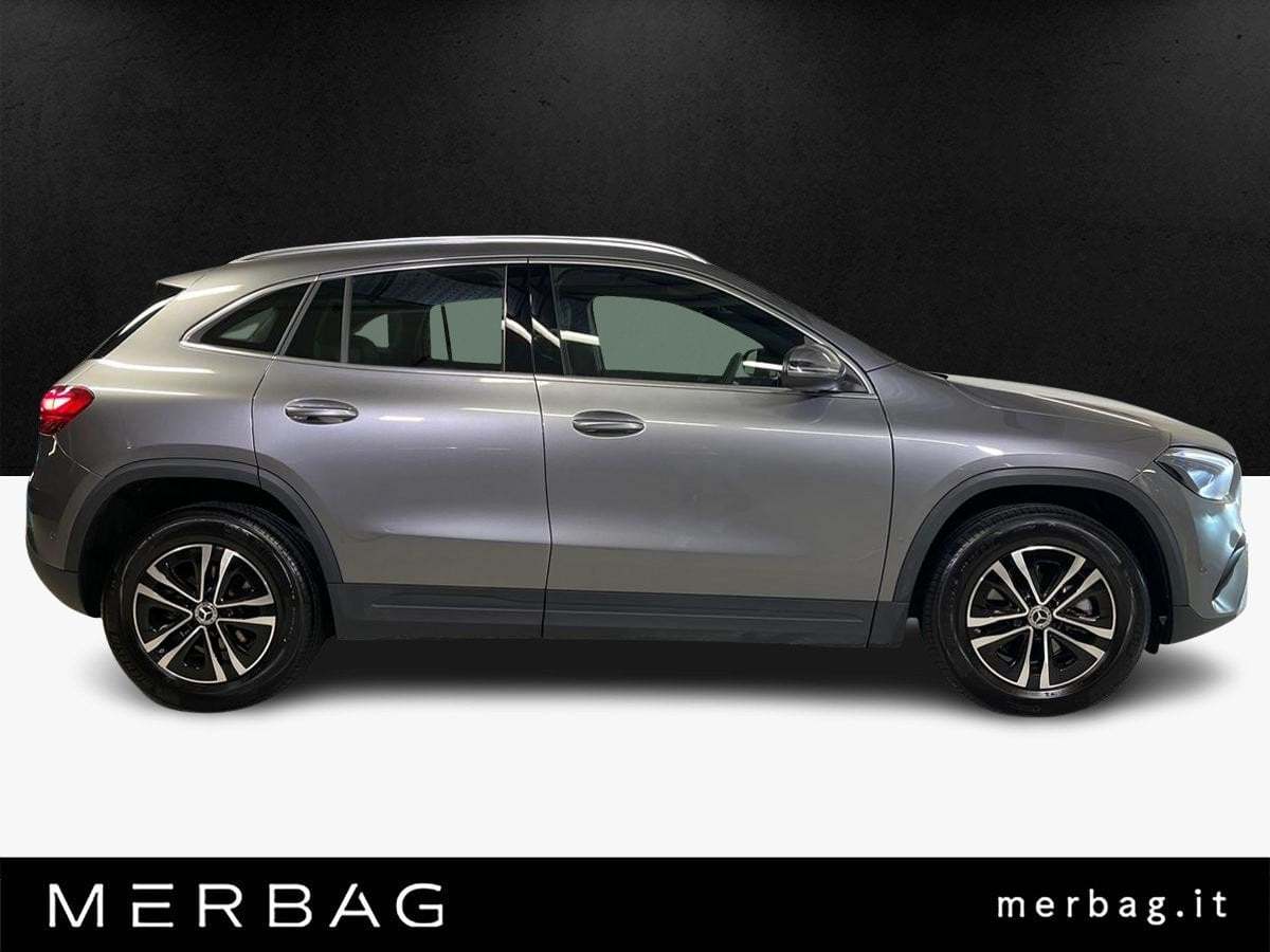 GLA 180 Advanced auto - Certified