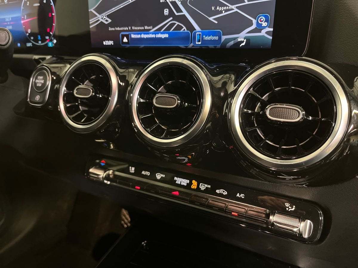 GLA 200 d Business Extra auto - Certified