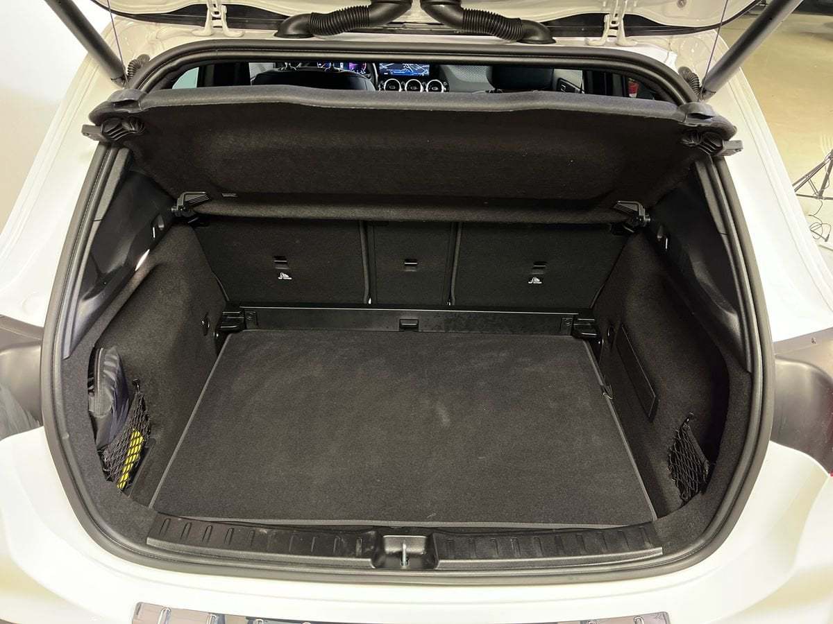 GLA 200 d Business Extra auto - Certified