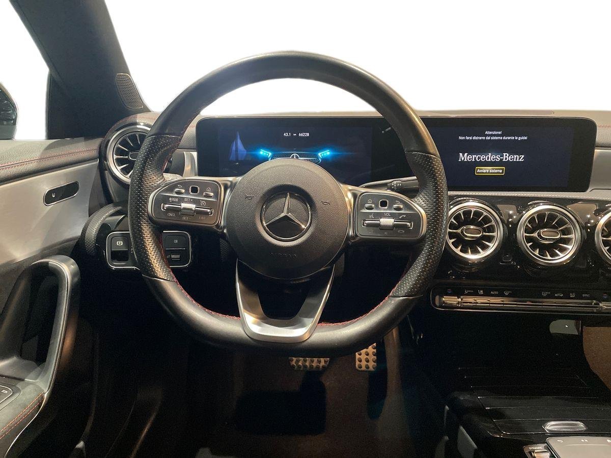 CLA Shooting Brake 200 d Premium auto - Certified