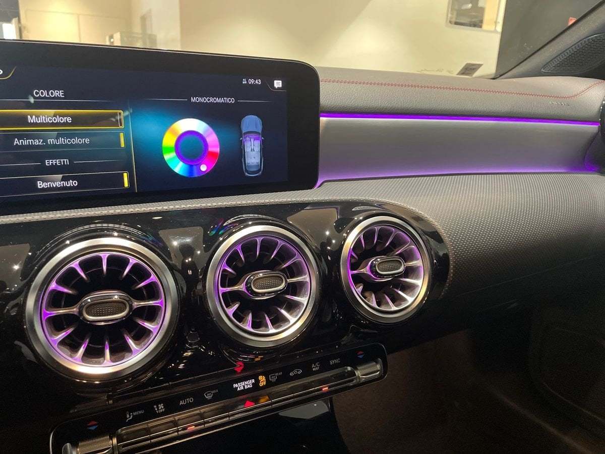 CLA Shooting Brake 200 d Premium auto - Certified