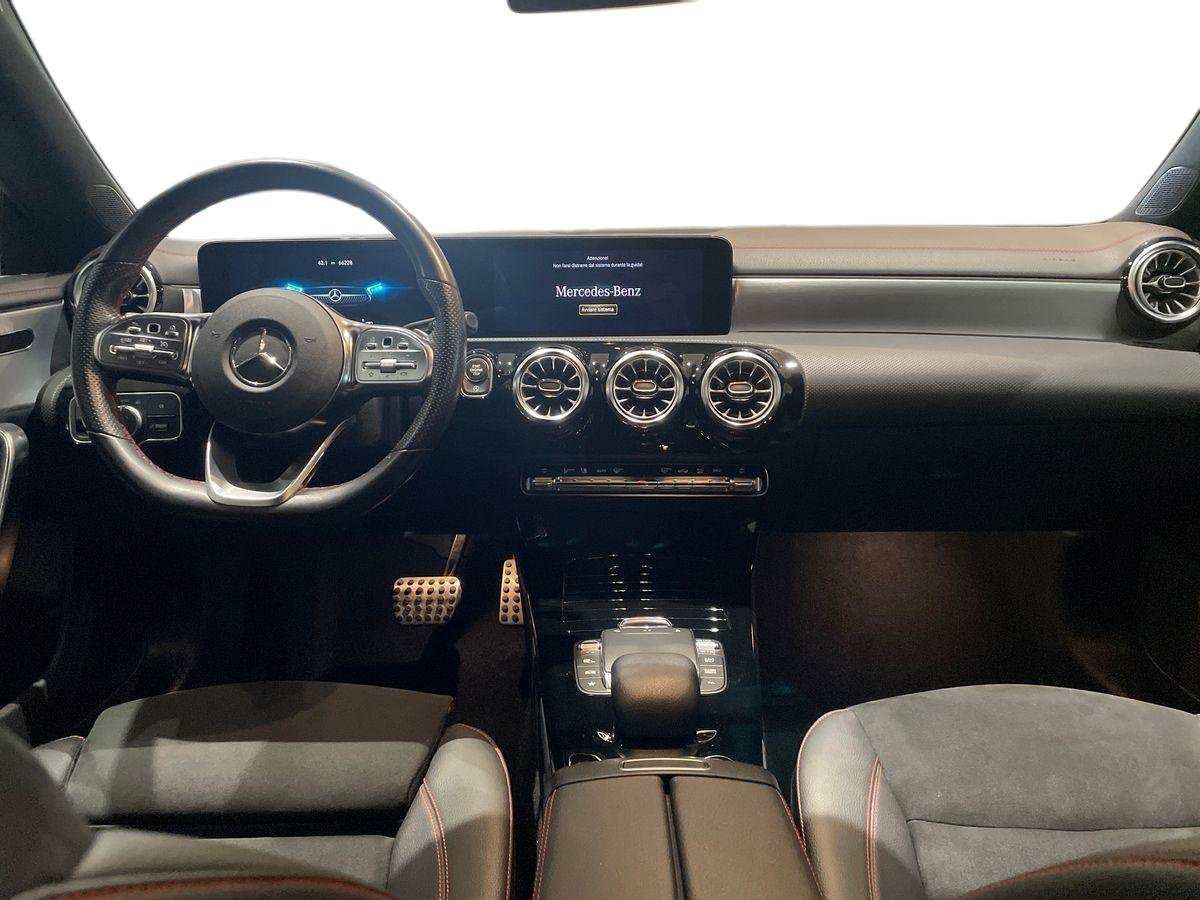 CLA Shooting Brake 200 d Premium auto - Certified