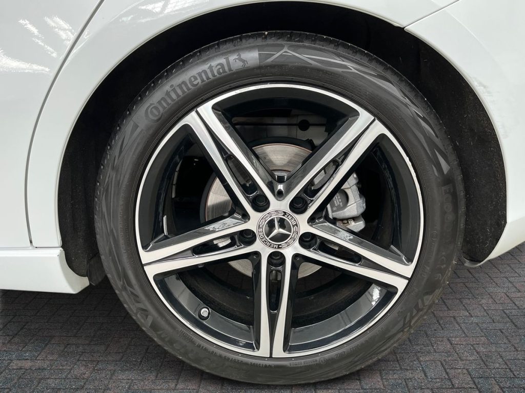 A 180 d Progressive Advanced auto - Certified