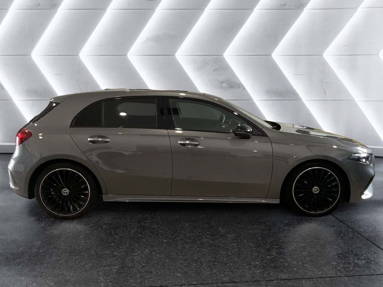 A 200 d AMG Line Premium Plus auto - Certified