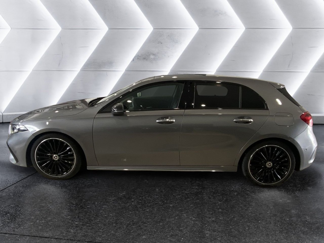 A 200 d AMG Line Premium Plus auto - Certified