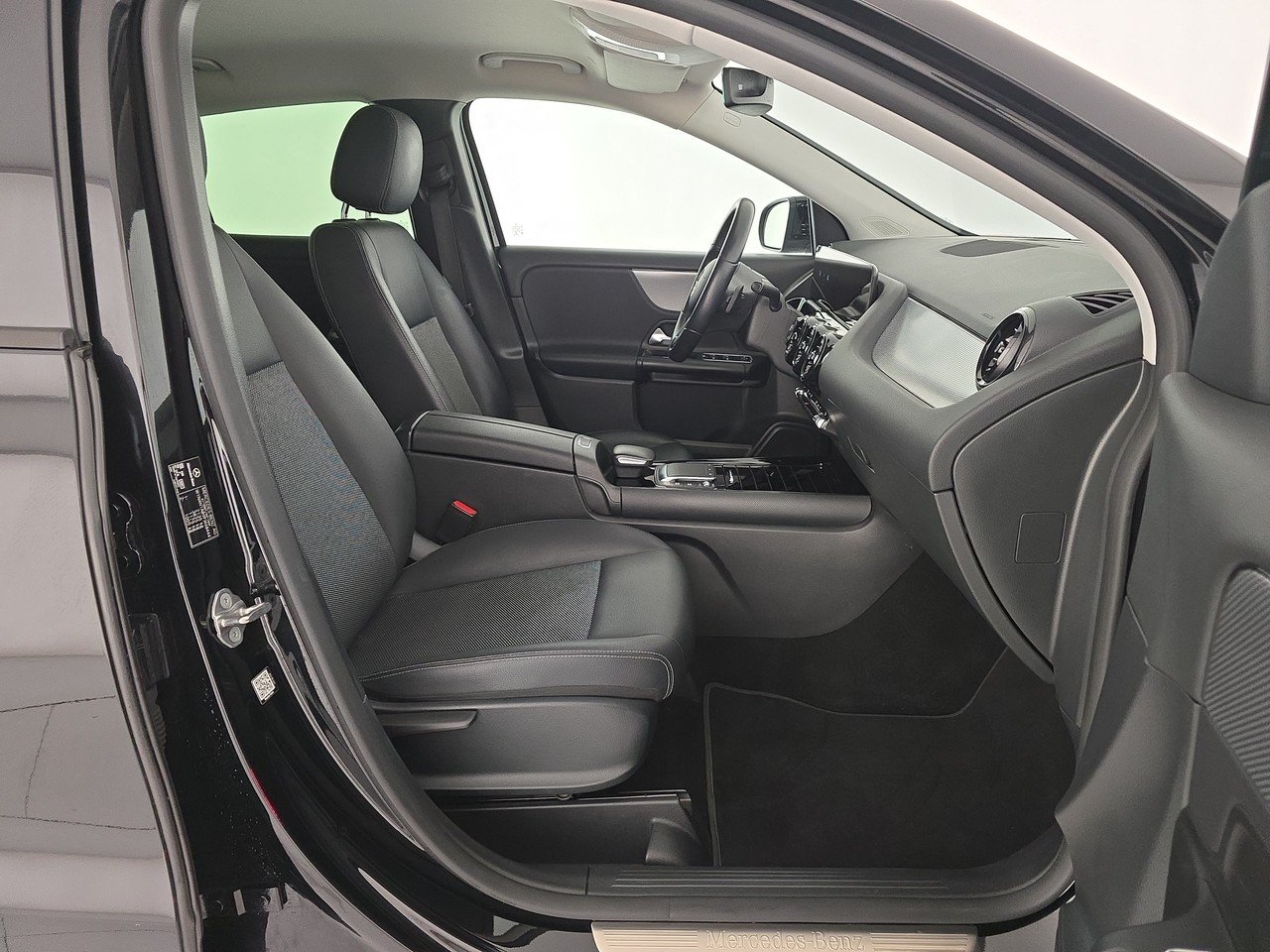 GLA 180 d Business Extra auto - Certified