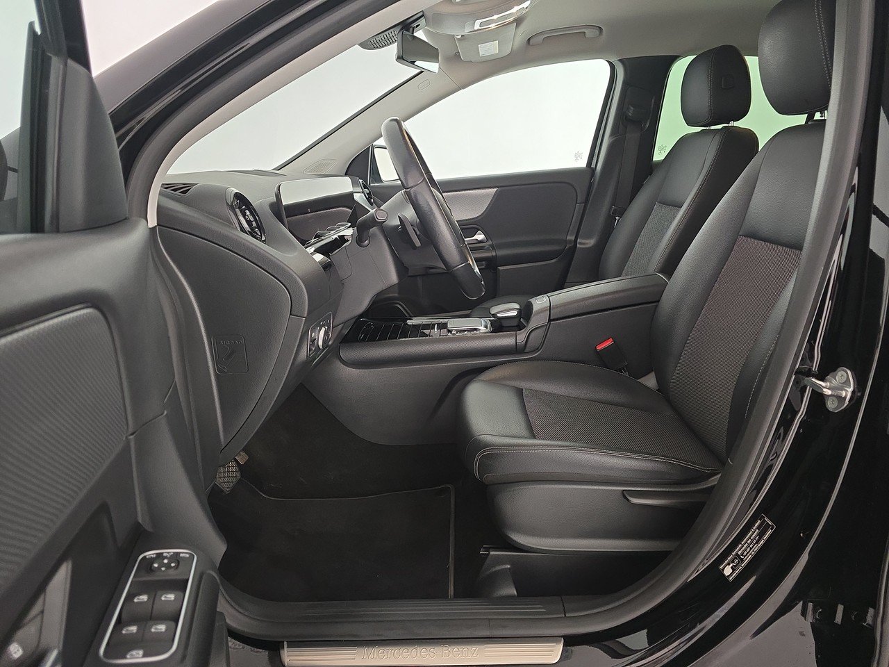 GLA 180 d Business Extra auto - Certified