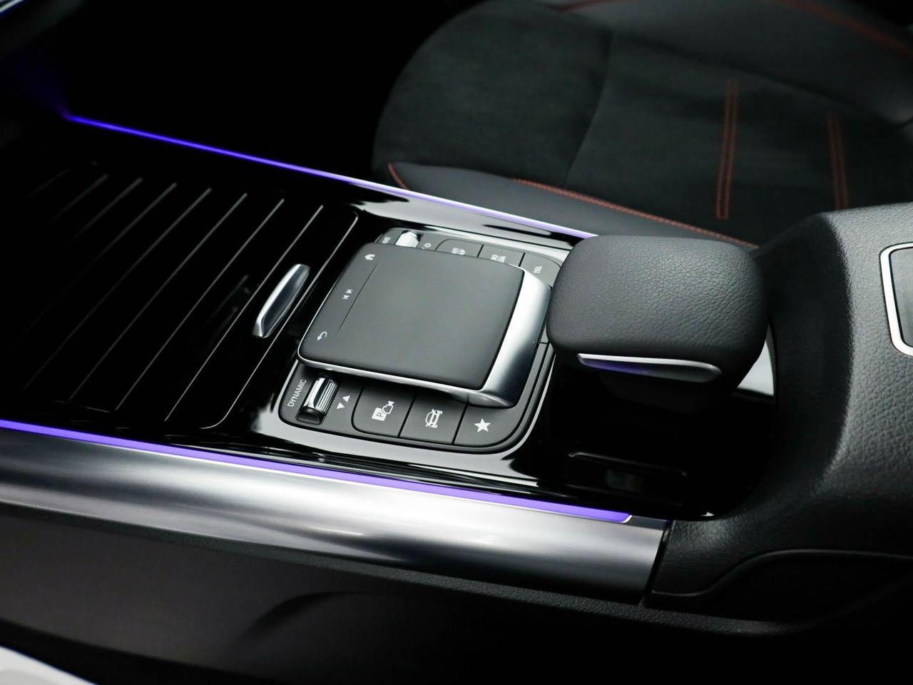 GLA 180 Premium auto - Certified