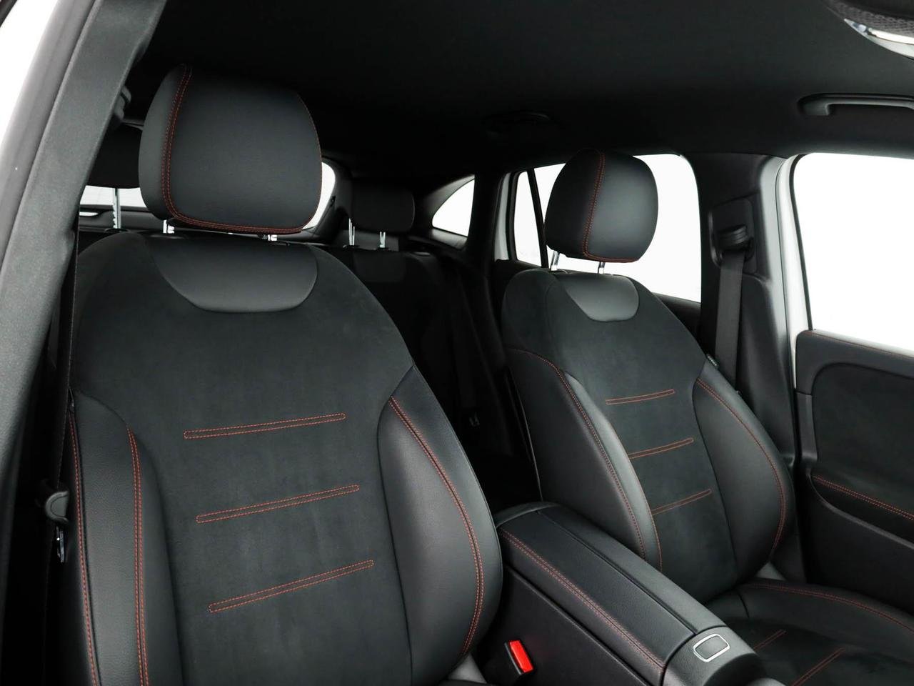 GLA 180 d Premium auto - Certified