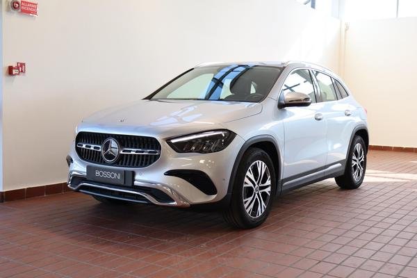 GLA 180 d Progressive Advanced auto - Certified