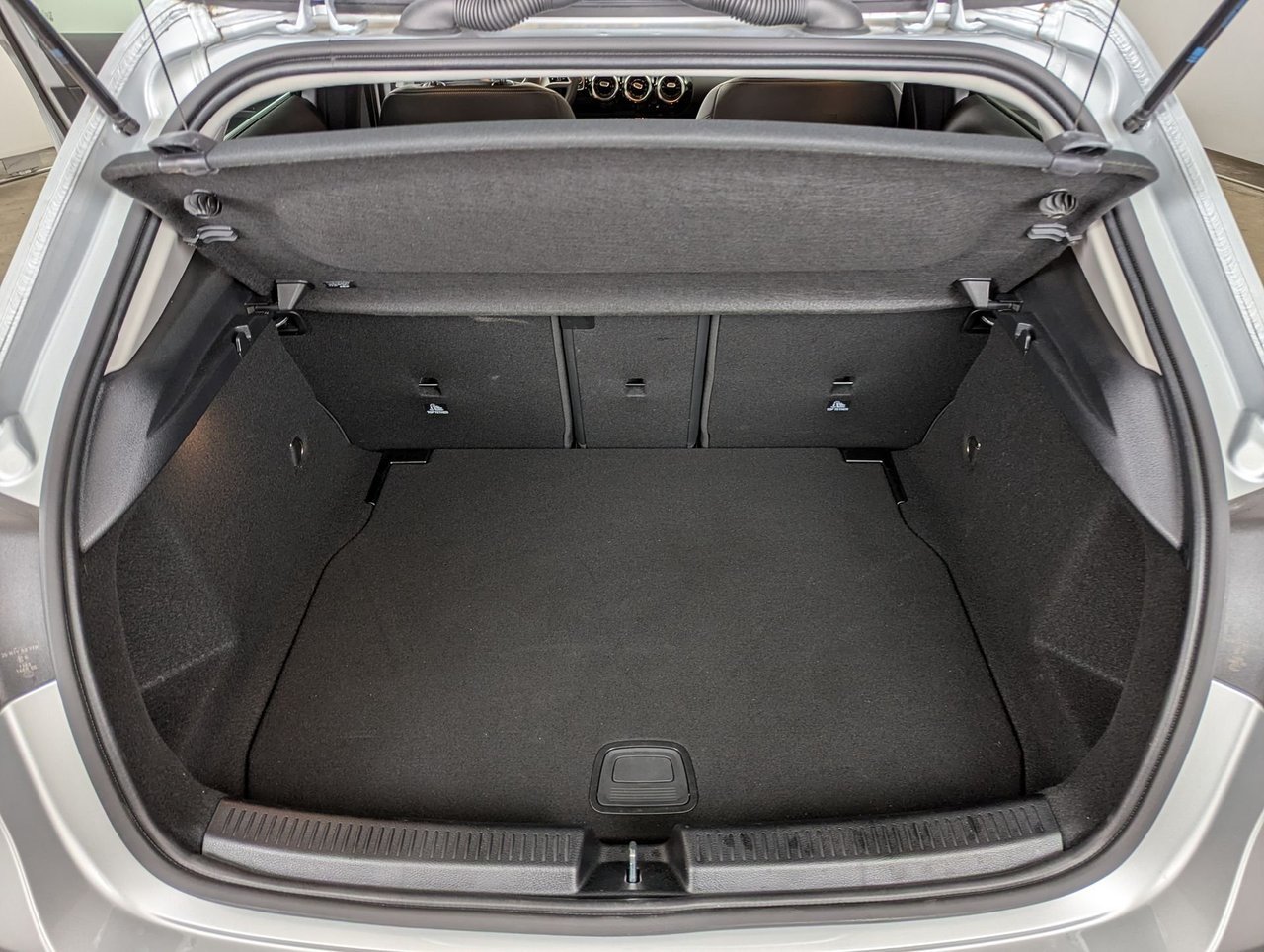 A 180 d Progressive Advanced auto - Certified