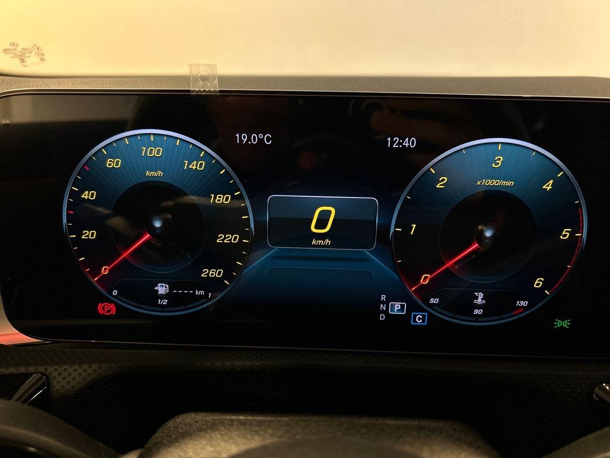 CLA Shooting Brake 180 d Premium auto - Certified