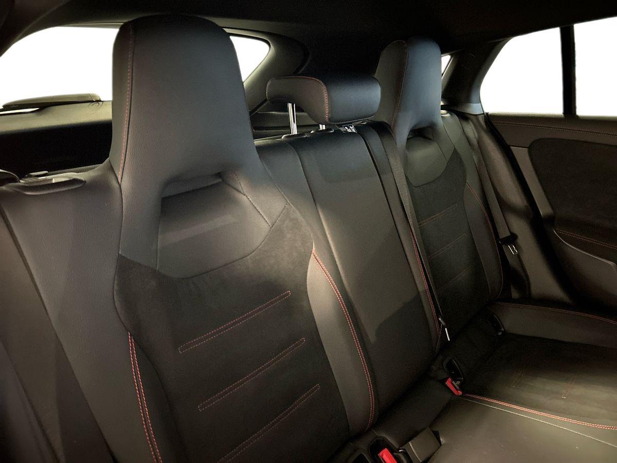 CLA Shooting Brake 180 d Premium auto - Certified