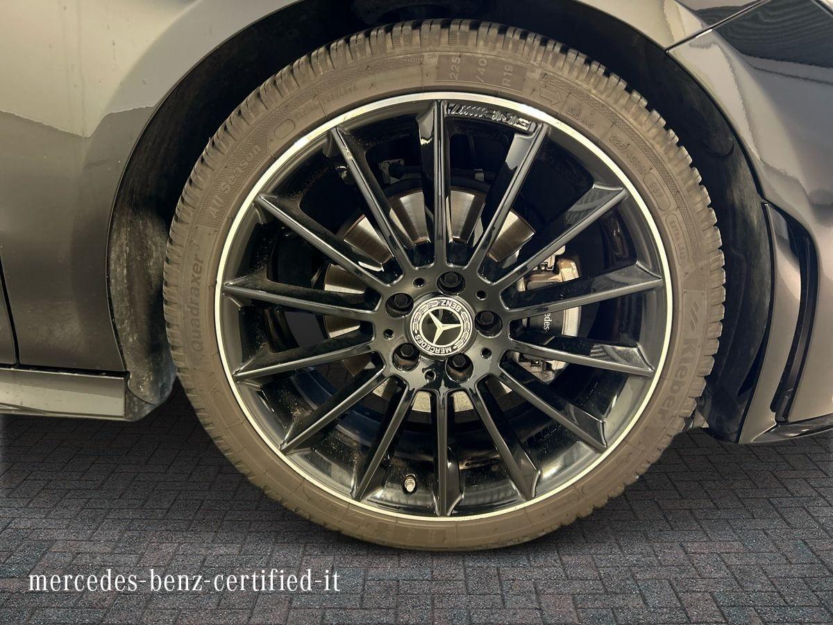 CLA Shooting Brake 180 d Premium auto - Certified