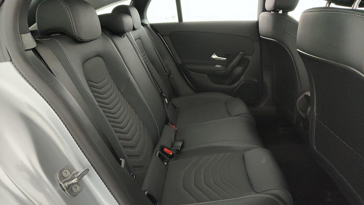 CLA Shooting Brake 180 d Advanced auto - Certified