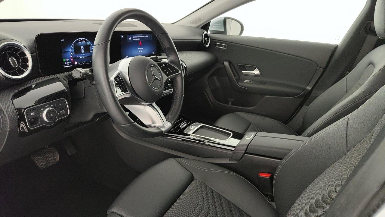 CLA Shooting Brake 180 d Advanced auto - Certified