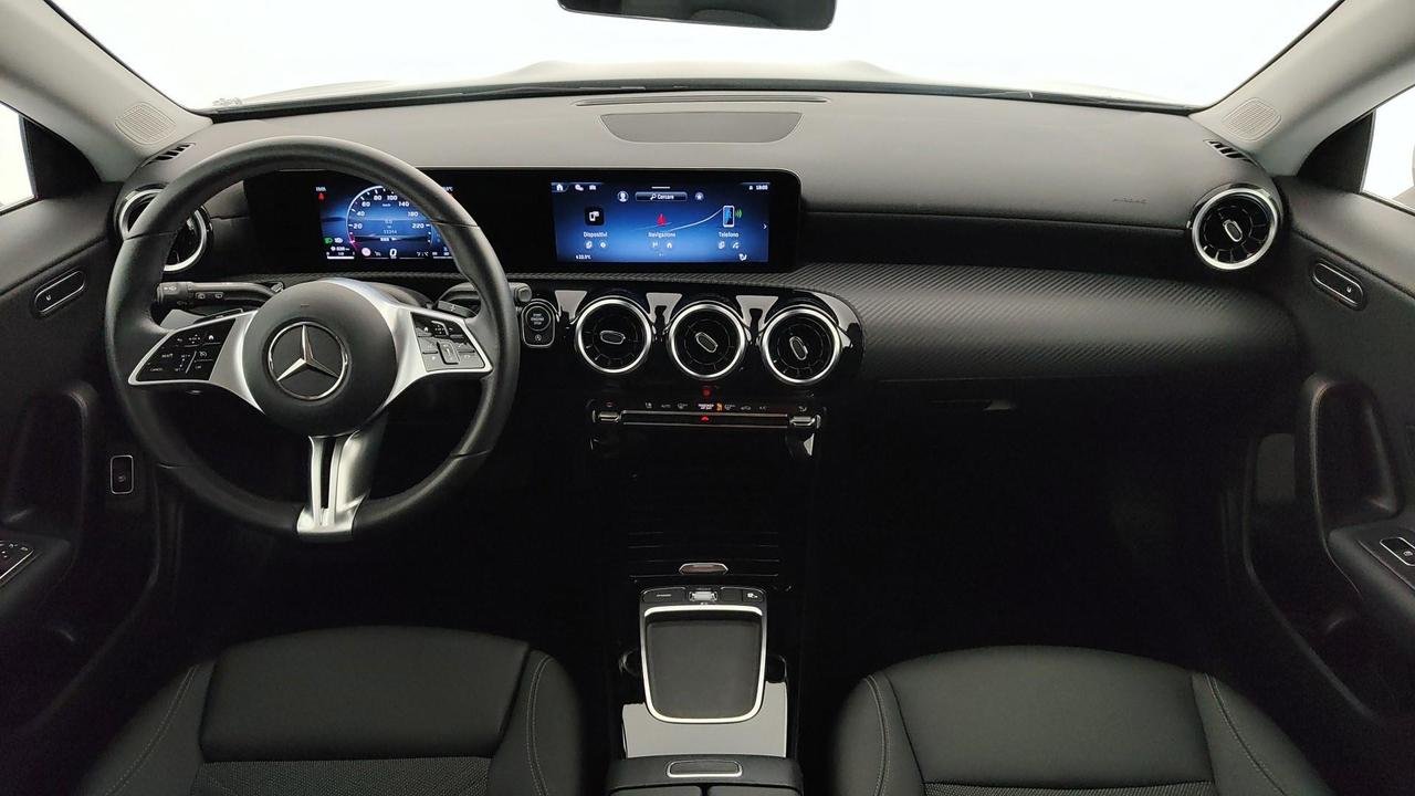 CLA Shooting Brake 180 d Advanced auto - Certified