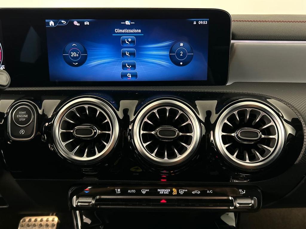 CLA Shooting Brake 200 d AMG Line Advanced Plus au - Certified