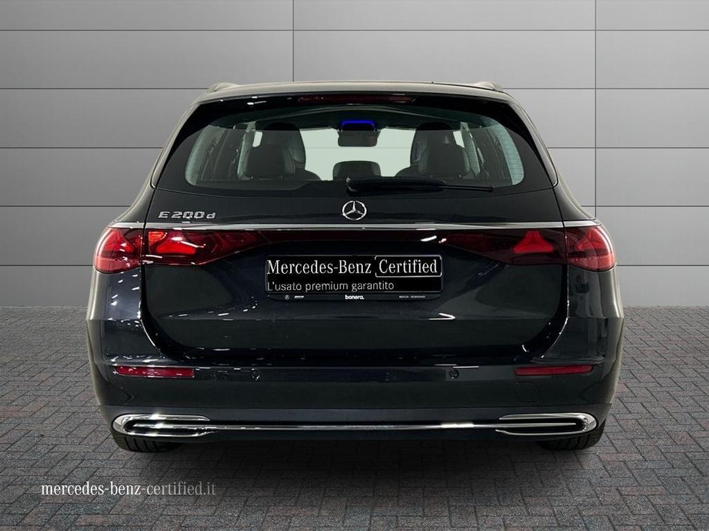 E SW 200 d Advanced auto - Certified