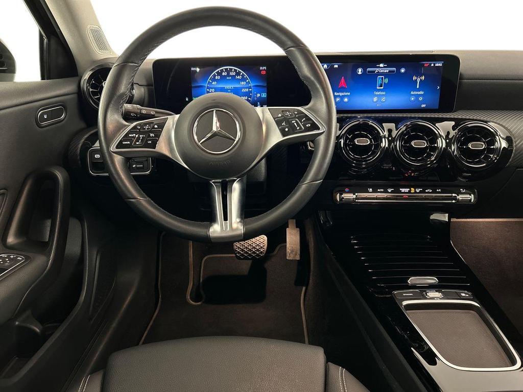 A 180 d Advanced auto - Certified