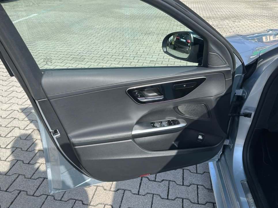 C SW 220 d mhev Premium auto - Certified