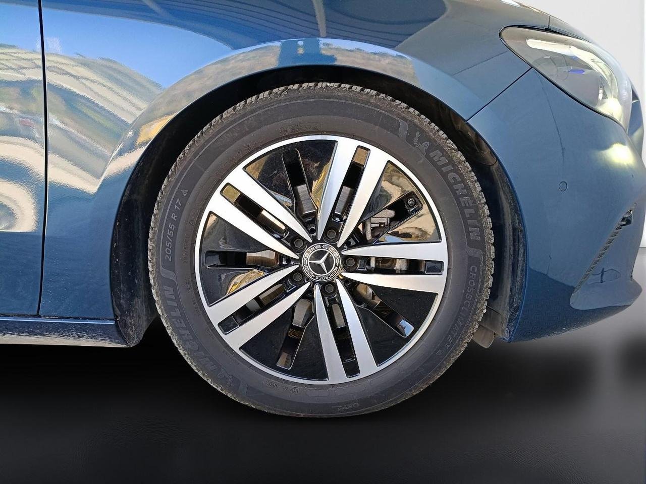 B 180 d Progressive Advanced Plus auto - Certified