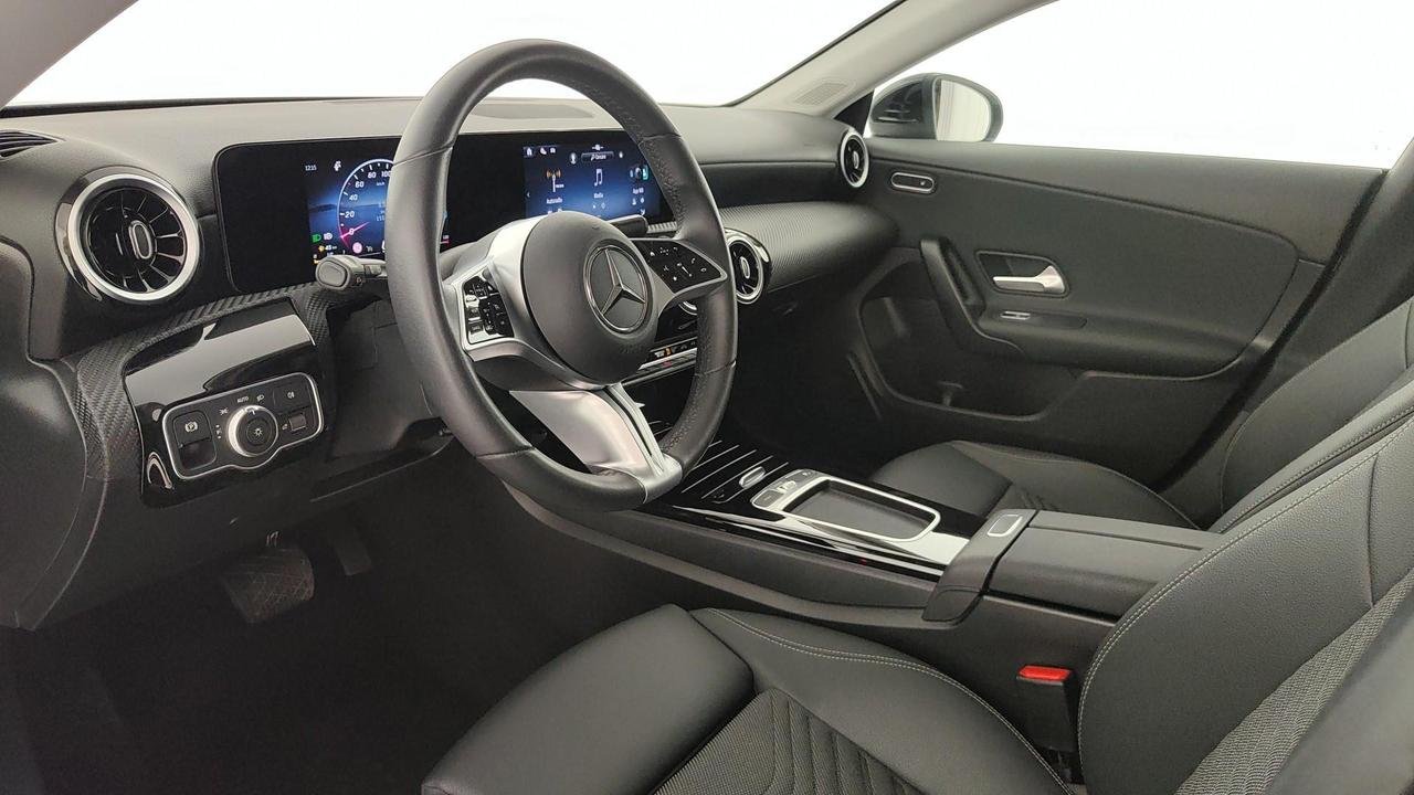 CLA Shooting Brake 180 d Advanced auto - Certified