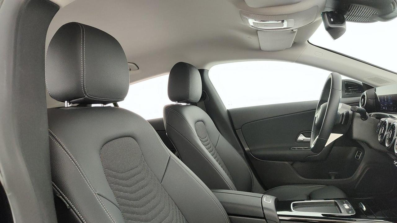 CLA Shooting Brake 180 d Advanced auto - Certified