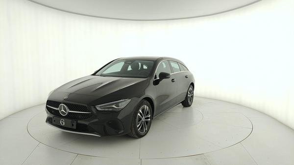 CLA Shooting Brake 180 d Advanced auto - Certified