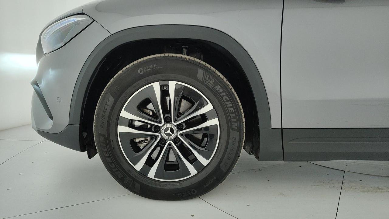 GLA 180 d Advanced auto - Certified