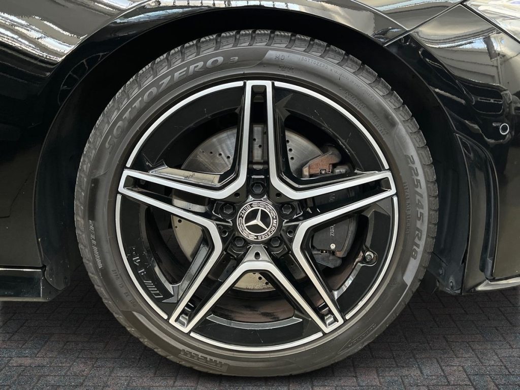 CLA Coupe 200 d Premium auto - Certified