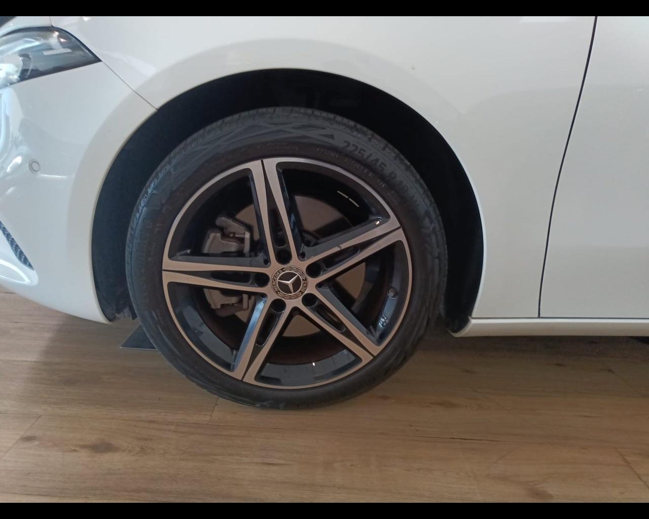 A 250 e phev (eq-power) Sport auto - Certified